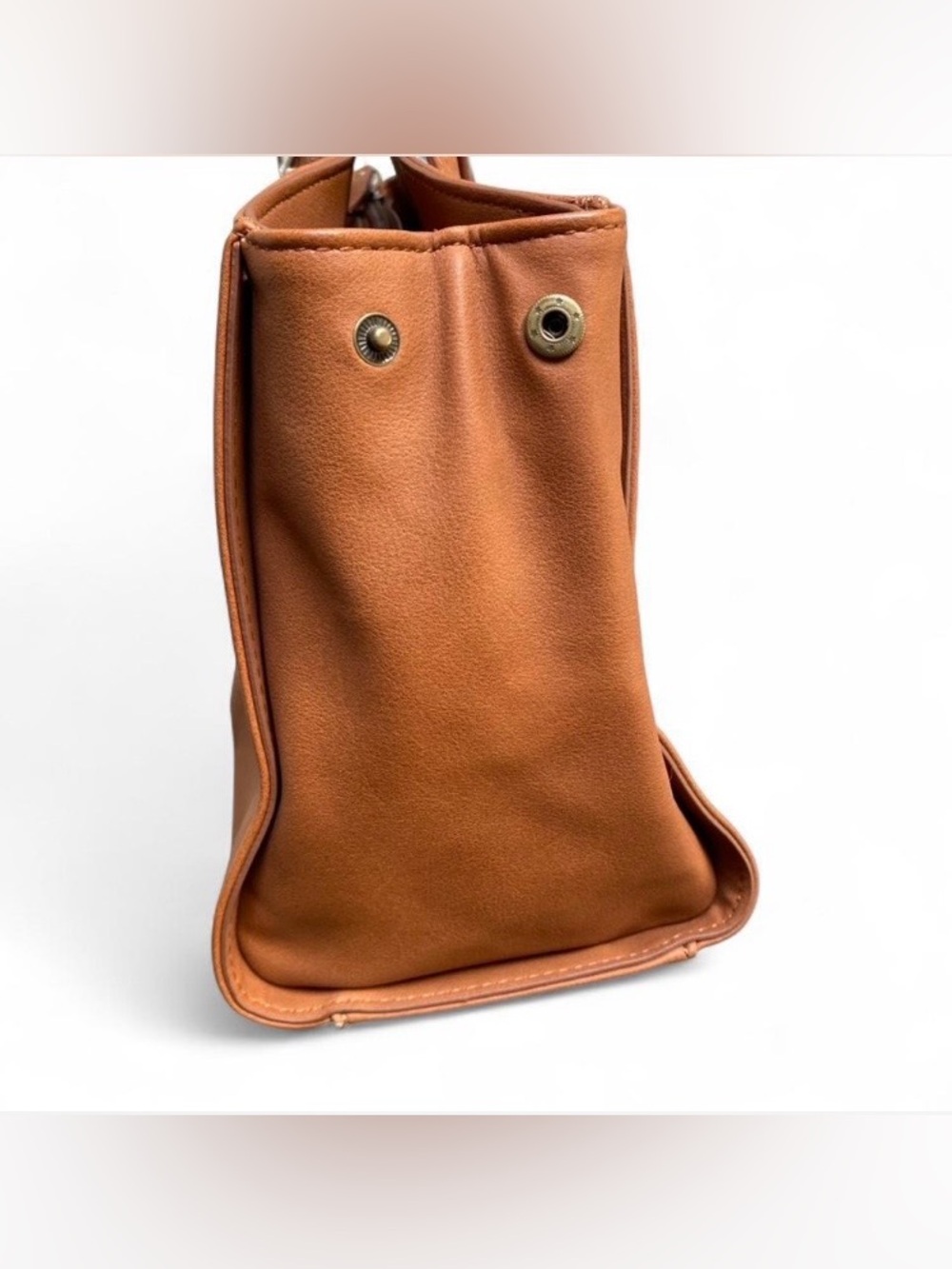 Universal Thread BrownTote - Picture 2 of 5